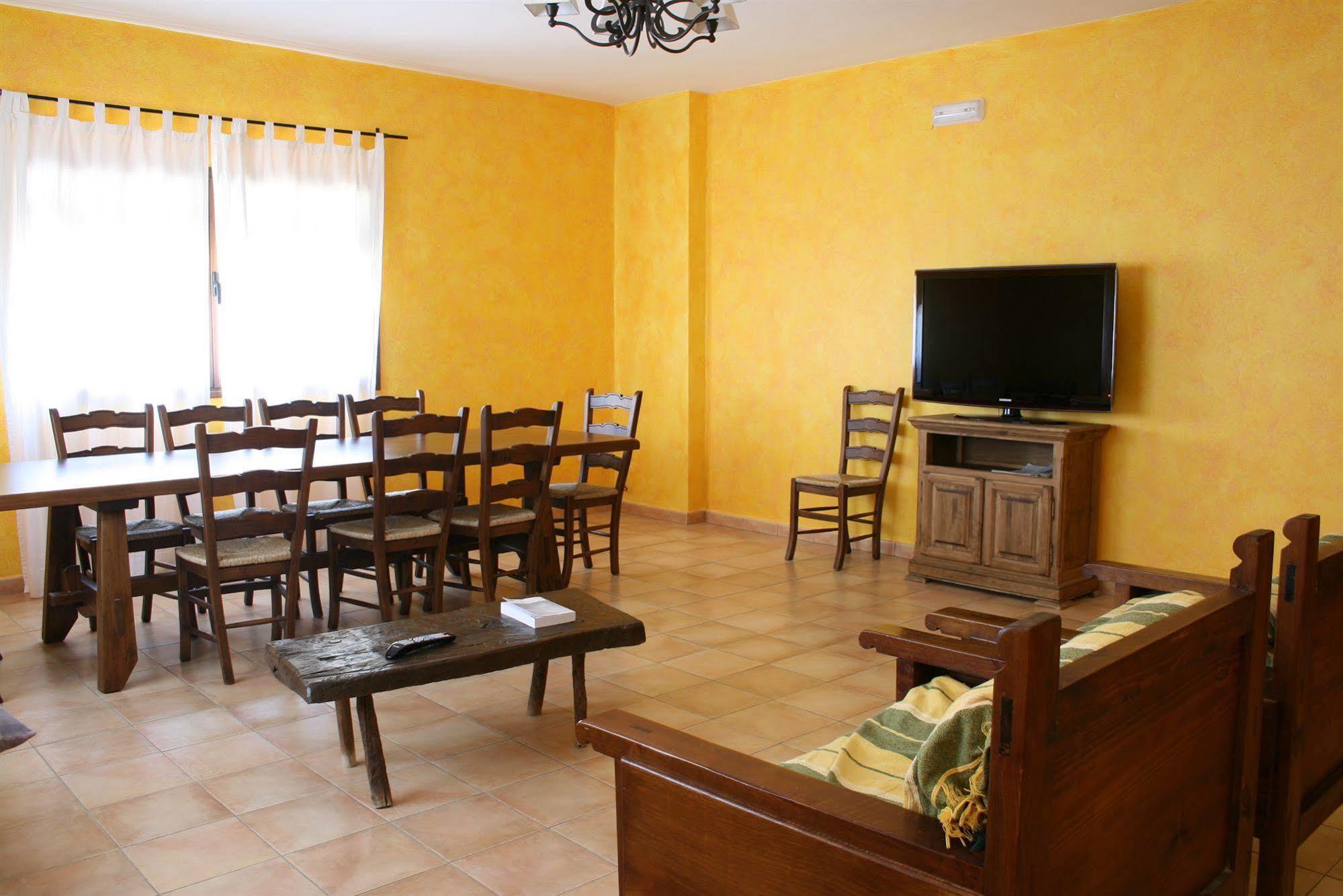 Casa Rural Las Canteras Trujillo Bagian luar foto